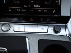 2020款 allroad quattro 探索家 55 TFSI 尊享越野型