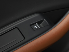 2020款 55 TFSI quattro S line运动型