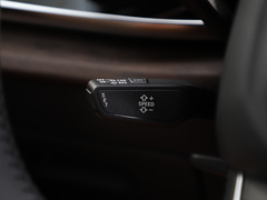 2020款 55 TFSI quattro S line运动型