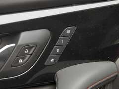 2020款 RS 650T Twin-Clutch四驱7座擎版