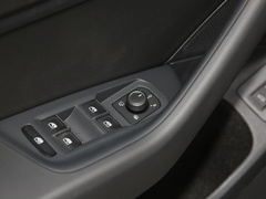 2021款 330TSI DSG 豪华型 