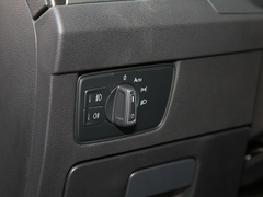 2021款 330TSI DSG 豪华型 