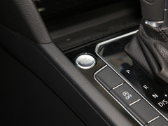 2021款 330TSI DSG 豪华型 