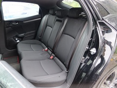 2021款 HATCHBACK 220TURBO 手动驾趣控