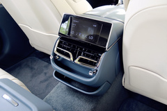 2022款 6.0T W12 标准版