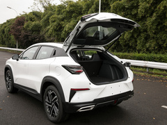 2020款 1.5T 旗舰型