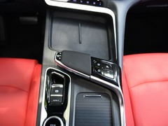 2020款 1.5T 旗舰型