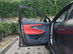 2020款 1.5T 旗舰型