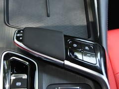 2020款 1.5T 旗舰型