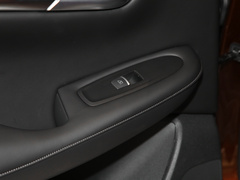 2020款 2.0T 四驱菁英版