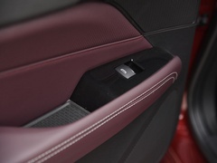 2020款 28T 精英型