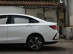 2020款 京彩款 R600 智潮版