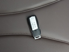 2020款 京彩款 R600 智潮版