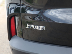 2020款 2.0T 汽油四驱旗舰版