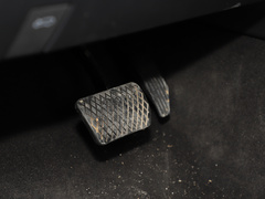 2020款 2.0T 柴油四驱阿拉善版