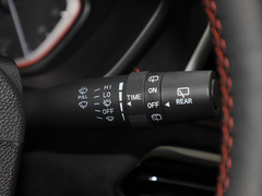 2020款 2.0T 柴油四驱阿拉善版