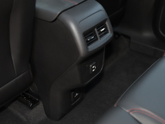 2021款 550T RS 四驱智能捍界版