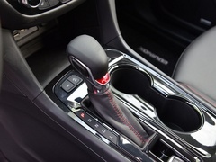 2021款 550T RS 四驱智能捍界版