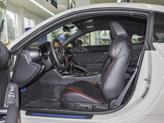 2022款 2.4L 手动版