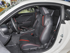2022款 2.4L 手动版