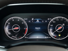 2022款 2.0T DCT两驱智联旗悦版 五座