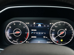 2022款 2.0T DCT两驱智联旗悦版 五座