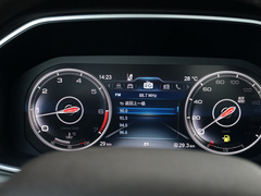 2022款 2.0T DCT两驱智联旗悦版 五座