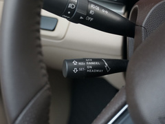2022款 2.0T DCT两驱智联旗悦版 五座