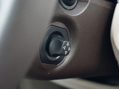 2022款 2.0T DCT两驱智联旗悦版 五座