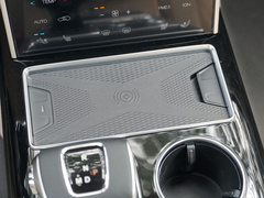 2022款 2.0T DCT两驱智联旗悦版 五座