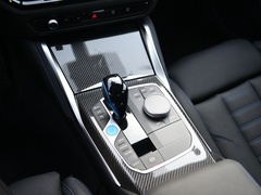 2022款  M50