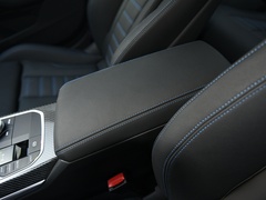 2022款  M50