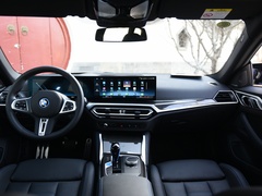2022款  M50