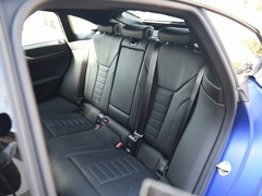 2022款  M50
