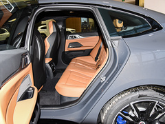 2022款  M50