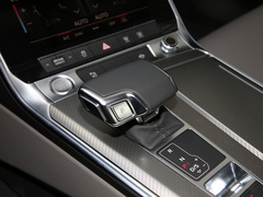 2020款 45 TFSI quattro 臻选致雅型