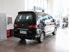 2020款 M5 1.6L 7座豪华型