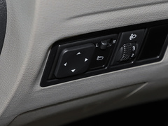 2020款 M5 1.6L 7座豪华型