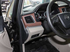 2020款 M5 1.6L 7座豪华型