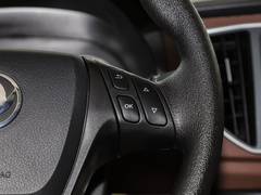 2020款 M5 1.6L 7座豪华型