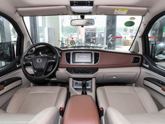 2020款 M5 1.6L 7座豪华型