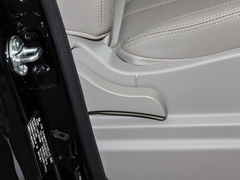 2020款 M5 1.6L 7座豪华型