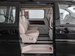 2020款 M5 1.6L 7座豪华型