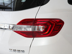 2020款 2.3T 汽油自动四驱豪华版 5座