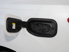 2020款 2.3T 汽油自动四驱豪华版 5座