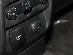 2020款 2.3T 汽油自动四驱豪华版 7座