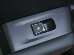 2020款 230T 自动越目版