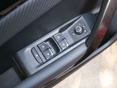 2020款 230T 自动越目版