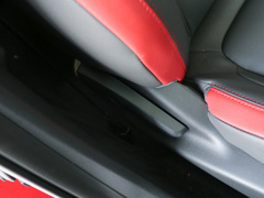 2020款 230T 自动越目版