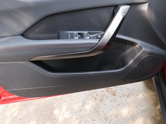 2020款 230T 自动越目版